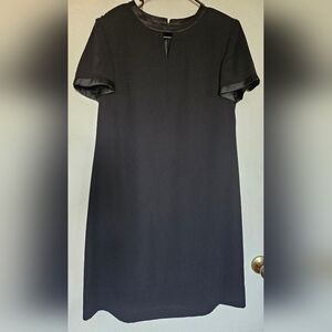 VIRGO Black Midi Dress Kethole Neckline Short Sleeves Elegant